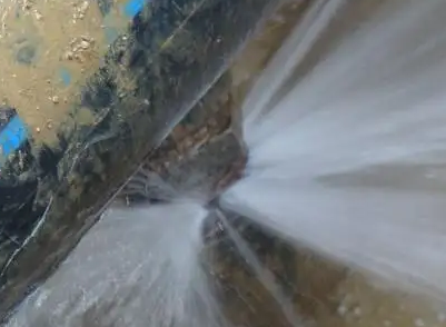 新巴尔虎左卫生间测漏水施工步骤